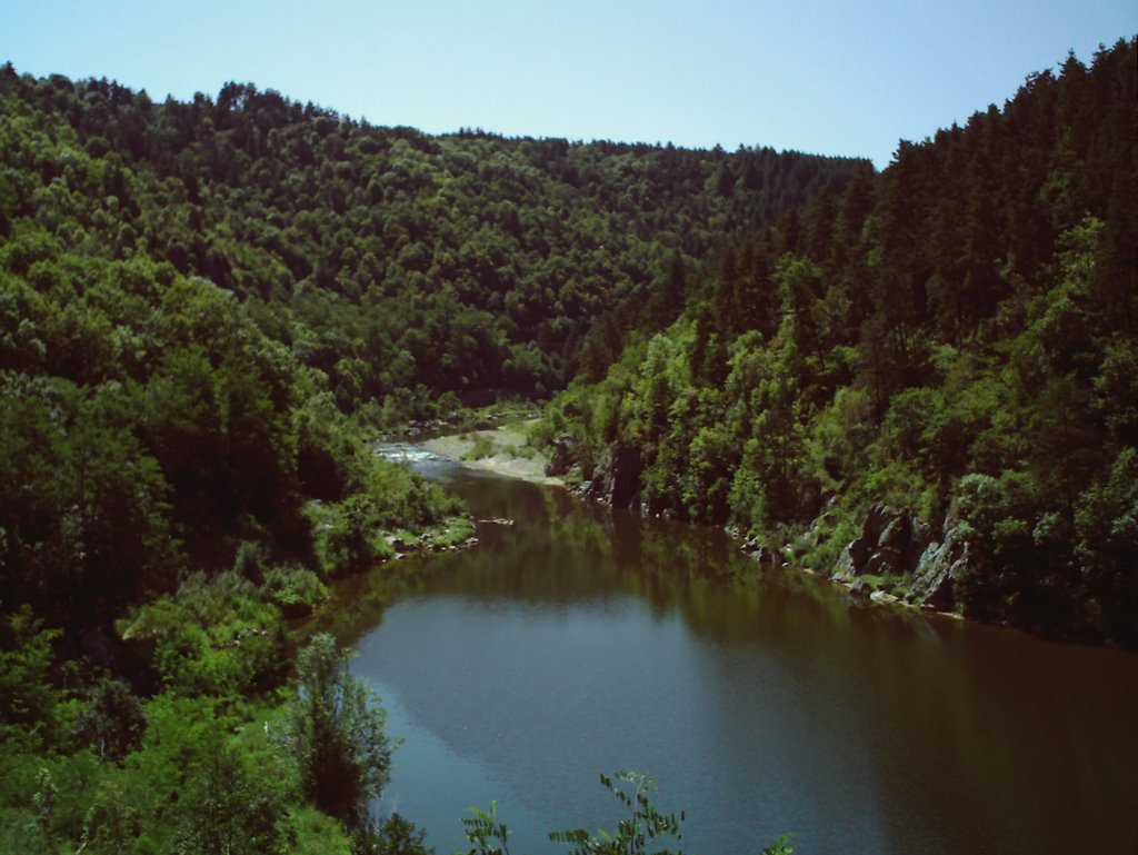 Canyon de la loire by david ollagnon