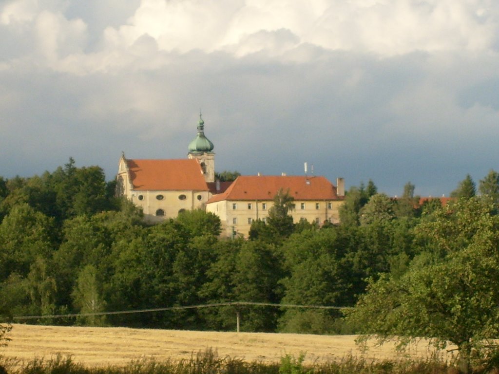 Kostel nejsvetejši trojice Lnáře by papavell