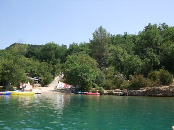 Beach of Camping le Soleil Esparron de Verdon by Lupati