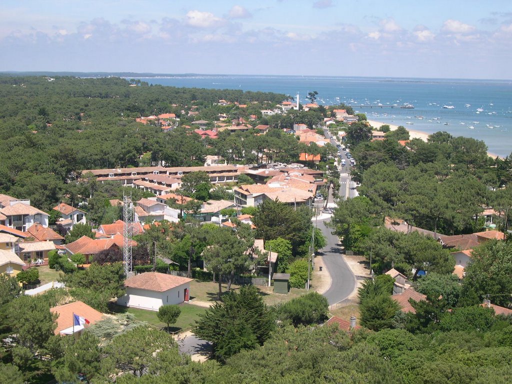 Overview of Cap Ferret from Lighthouse by binhere