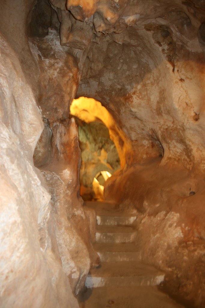 Cuevas del Tesoro by La Cipri