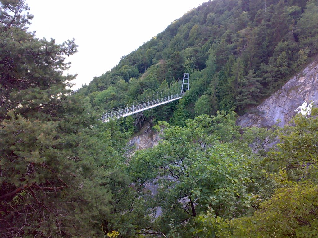 La Passerelle a Farinet by Filip bakker