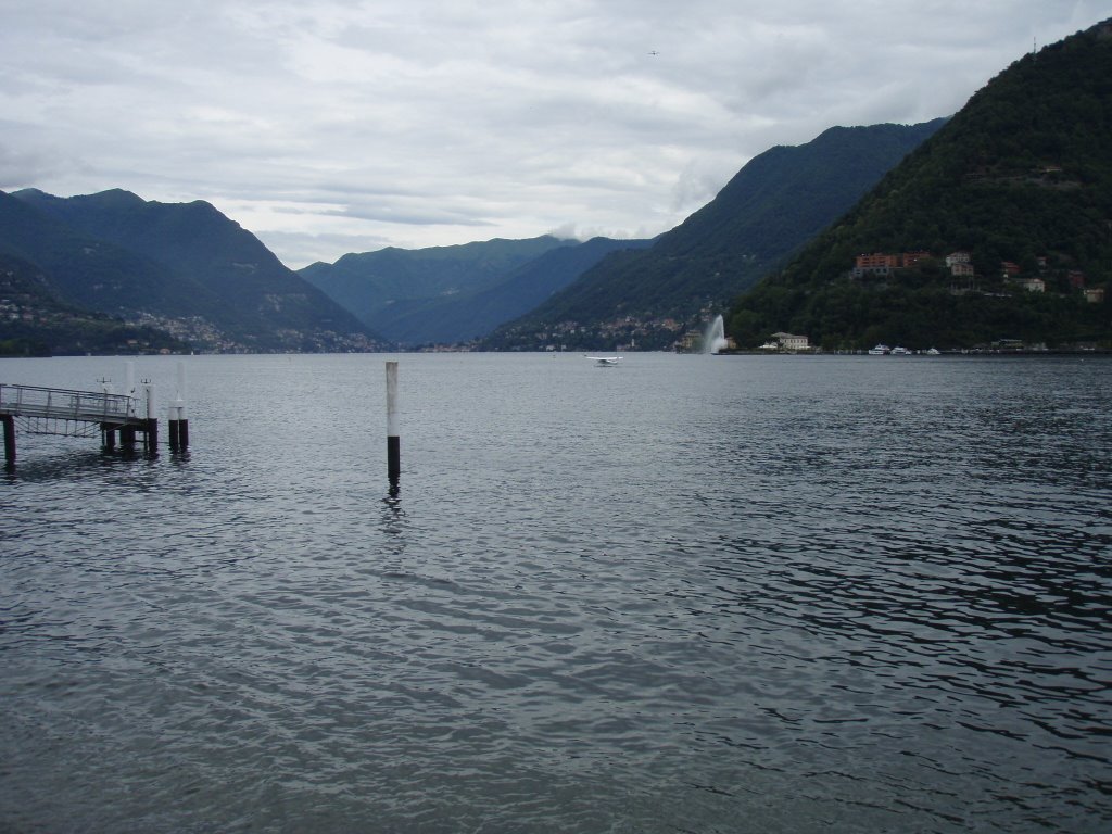 Lago da villa Olmo by athos menghini