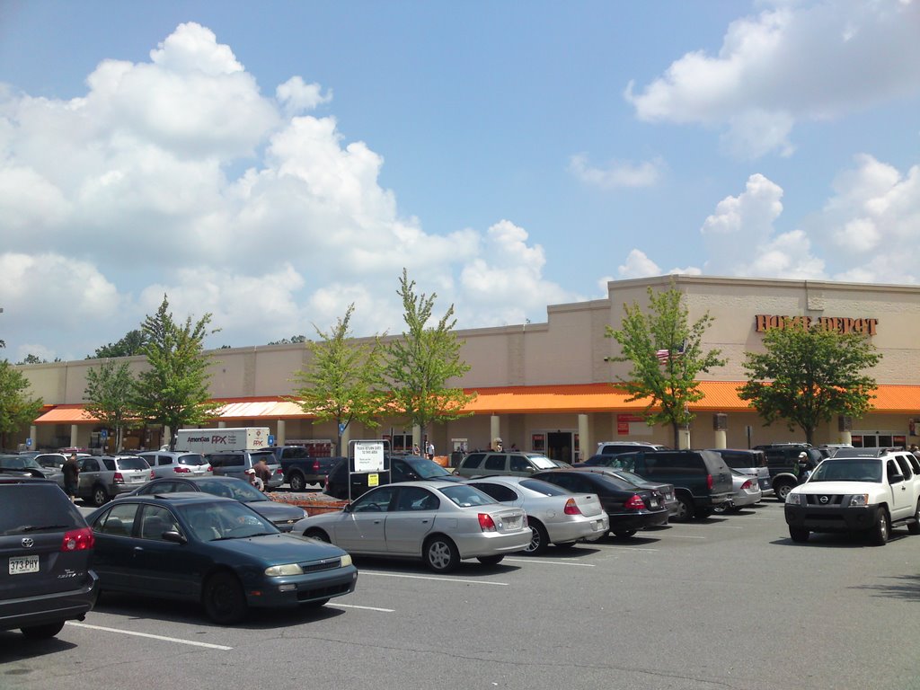 Home Depot @ Windward Pkwy by vvb