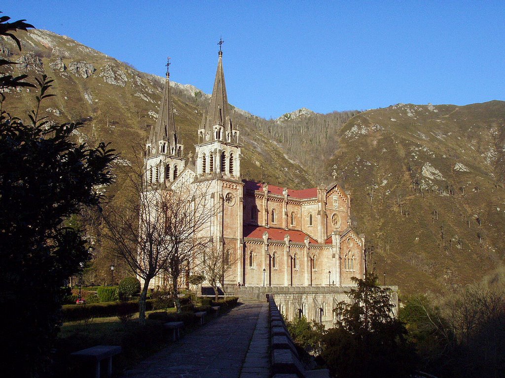 Basilica de Covadonga, Cangas de Onis, Asturias by Antonio Alba