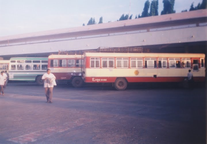 Bus Station by harsha90