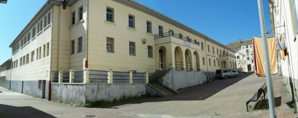 Colegio Público Ibáñez Martín by Caranceiro