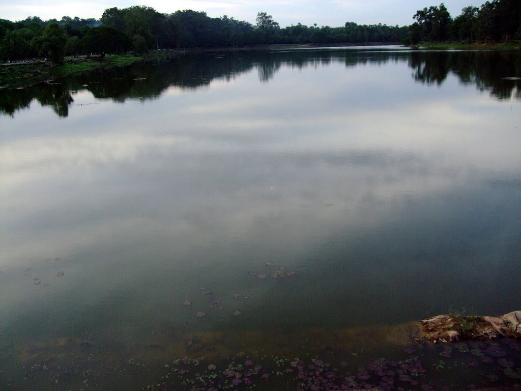 Angkor Wat River by Green.CHC