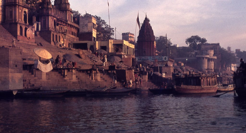 The Ganges at Benares by pjon