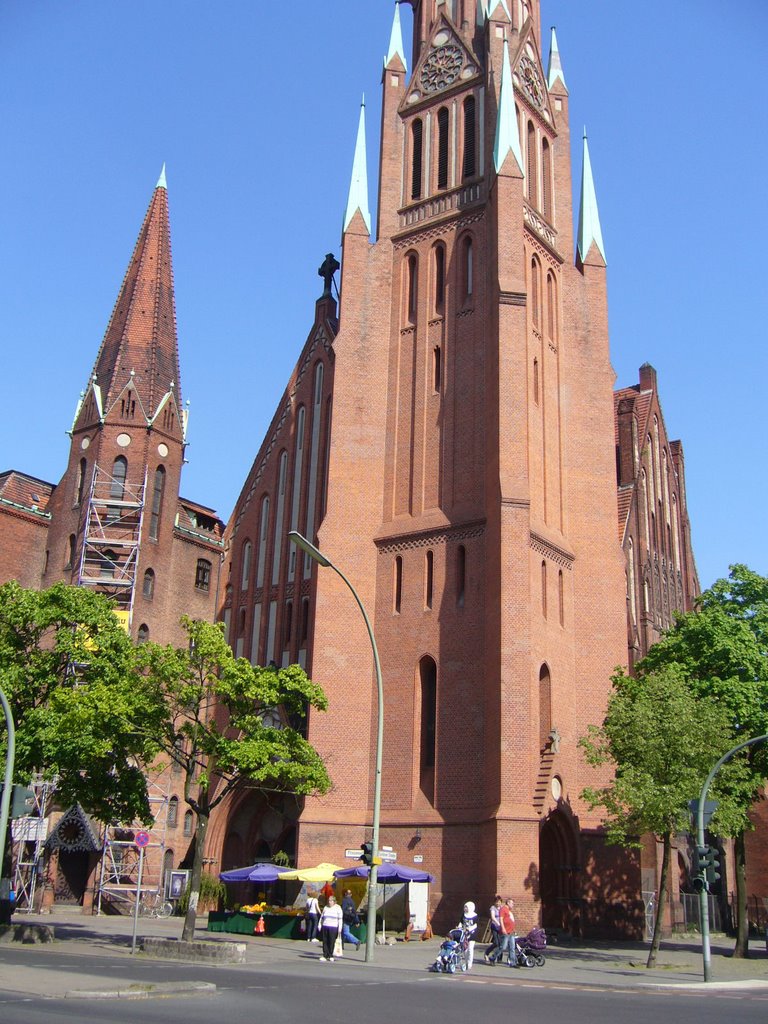 Prinzenallee Stephanus Kirche Berlin Wedding by lusitas