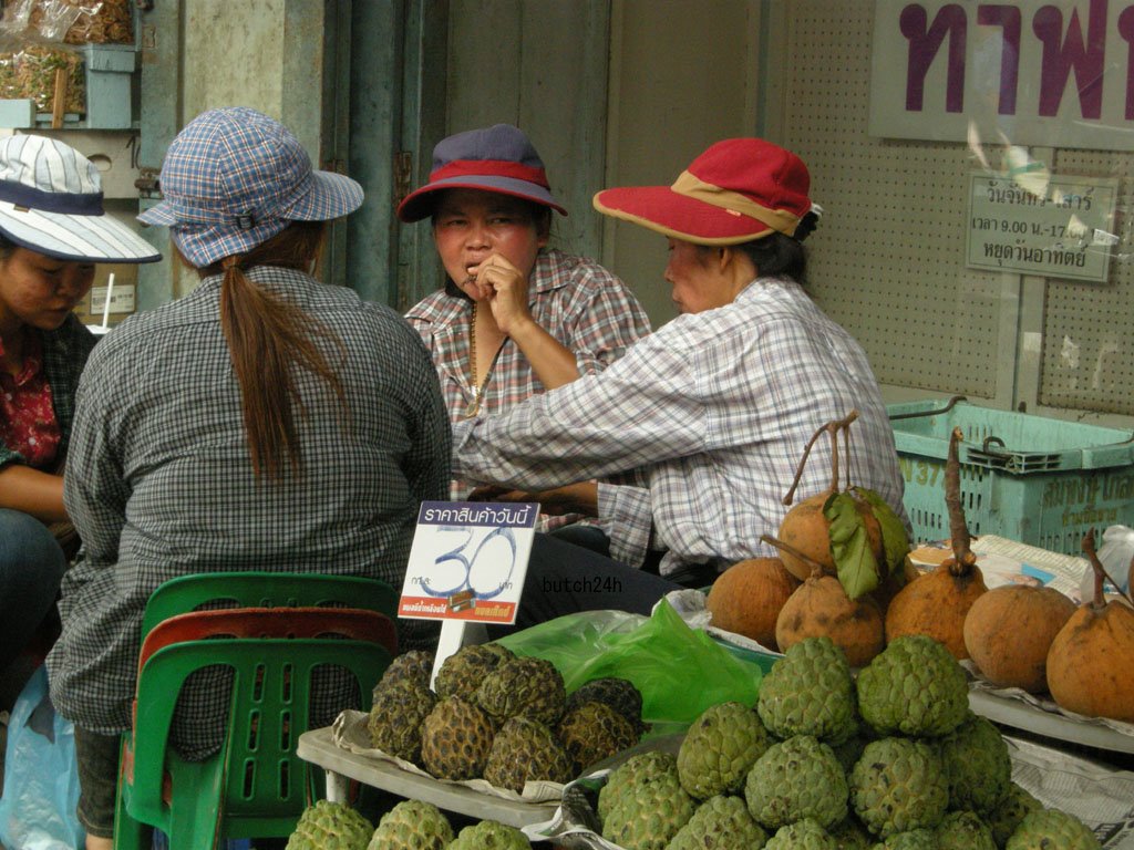 Mahachai market マハーチャイ市場 by butch24h