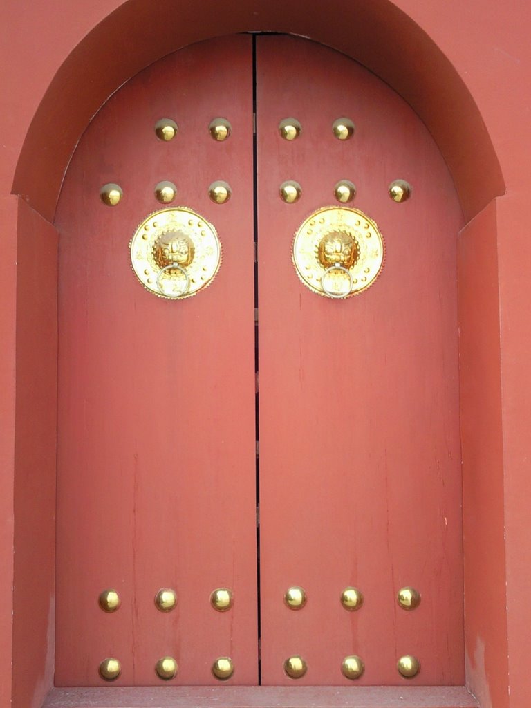 Mont Yalu Temple's door by H2Fooko