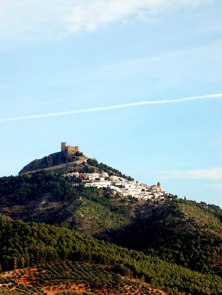 Segura de la Sierra by Juampa Mola