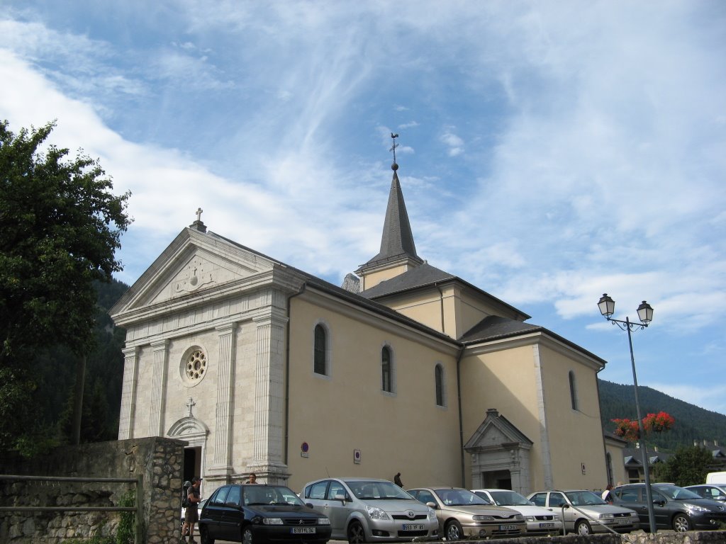 Eglise de St Pierre de Chartreuse by Francois B.