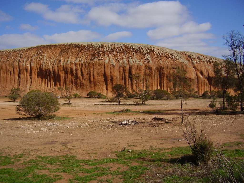 Pildappa Rock by Peter Ermel