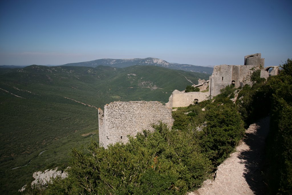 Château de Peyrepertuse, Duilhac-sous-Peyrepertuse, Aude, Languedoc-Roussillon, France by Hans Sterkendries