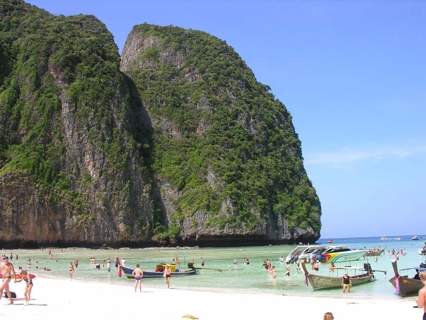 Andaman Sea, Phi Phi Island by Alexander AA