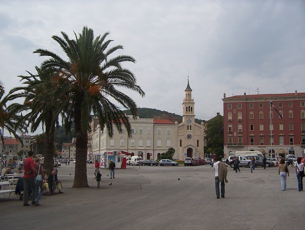 21000, Split, Croatia by Ferenczi Zoltán