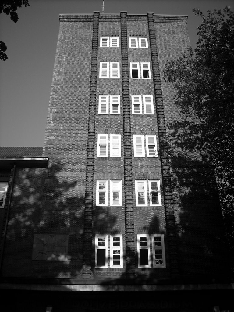 Bochum ( Polizeipräsidium Bochum ) August 2009 by DortmundWestfalica