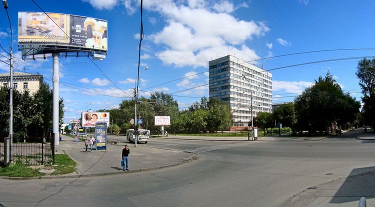 Перекрёсток пр. Маркса и Космической, 6-ой корпус НГТУ by nskstreets