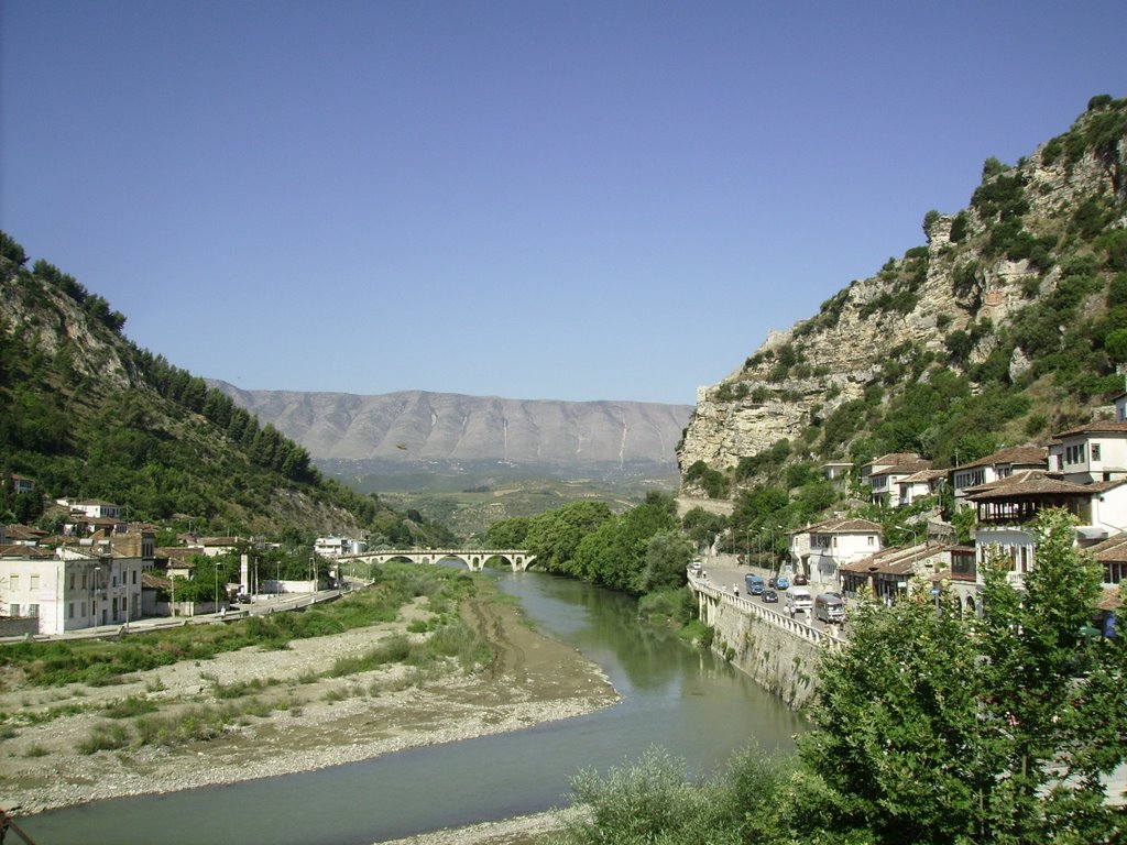 Albania, Berat by Szuttyogo