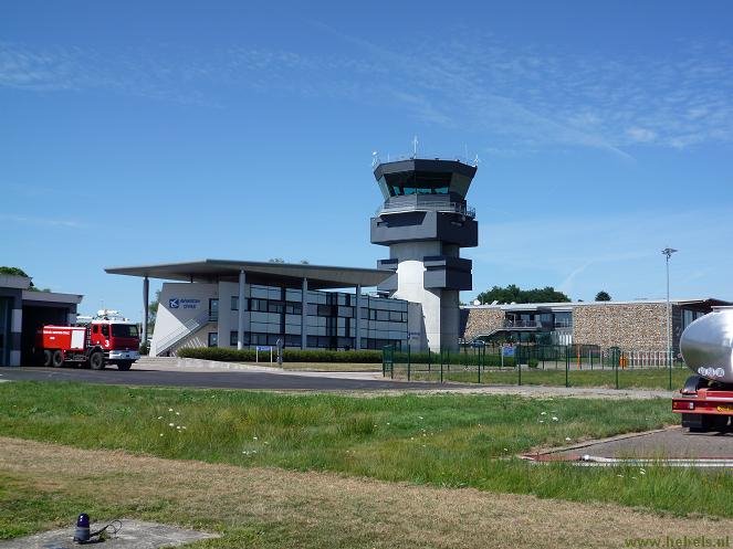 Limoges airport (h) by hebels.nl