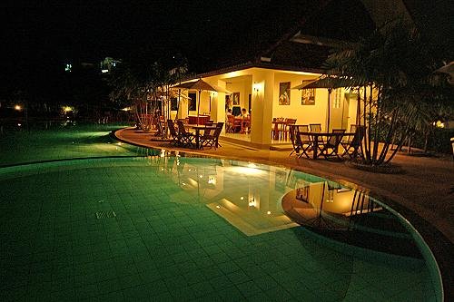 View Talay Villas Jomtien by Night 6 by jopstet