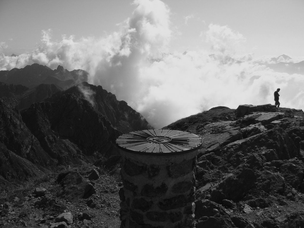 Pizzo dei Tre Signori, la cima - PREALPI OROBIE - by ANDREA GERVASONI