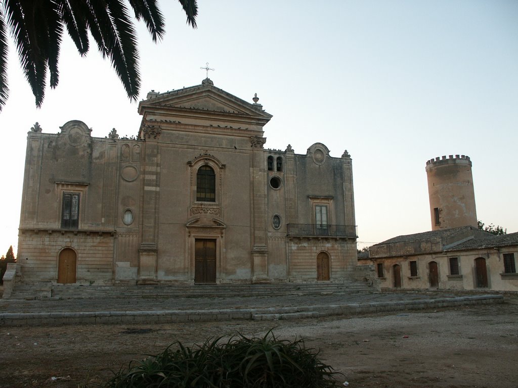 EGLISE EN ATTENTE DE RENOVATION by furic p