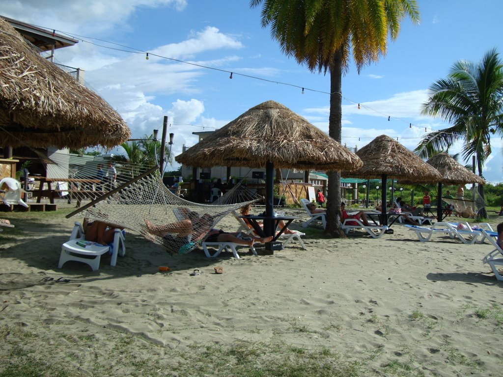 Beach @ Smugglers Cove, Nadi by dispatch38