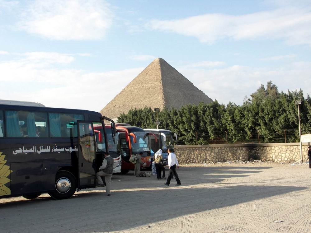 Couch parking at Giza by Sergey Firsov