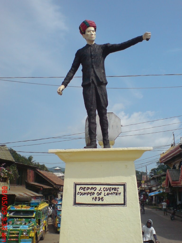 Statue of Pedro J. Cuevas by Rodolfo C. Lu