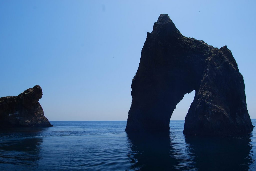 Gold gate in the black sea by Shultz45