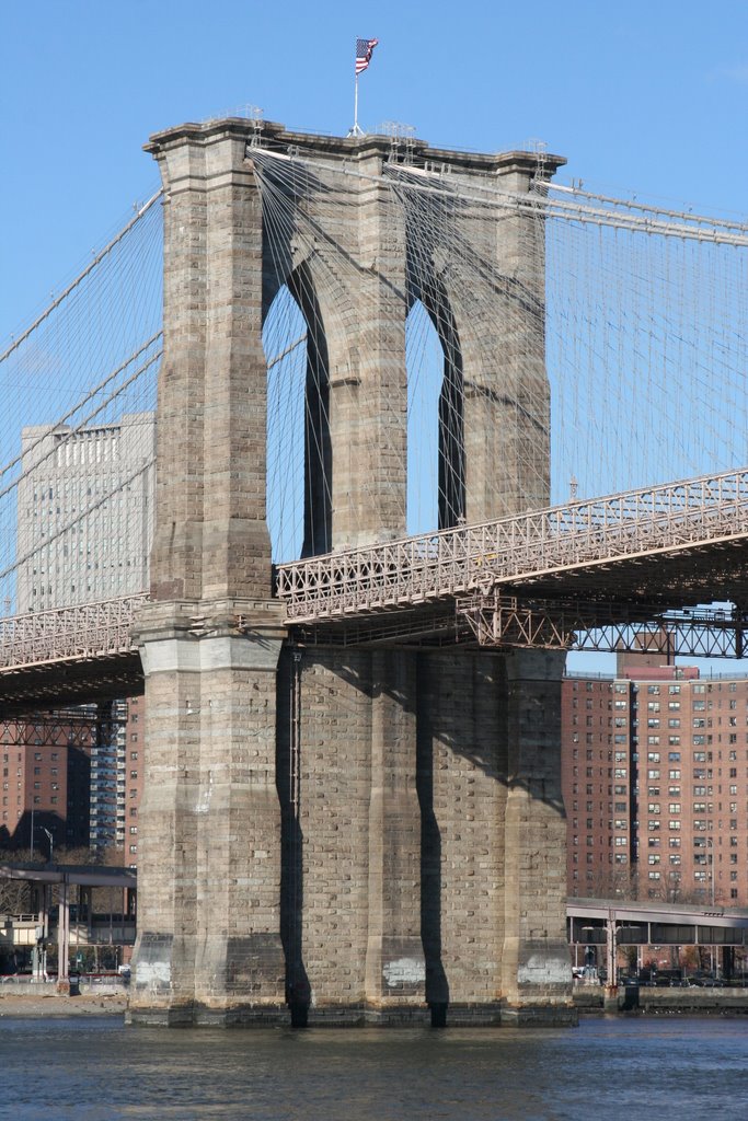 Brooklyn Bridge by Alexander Dietzsch