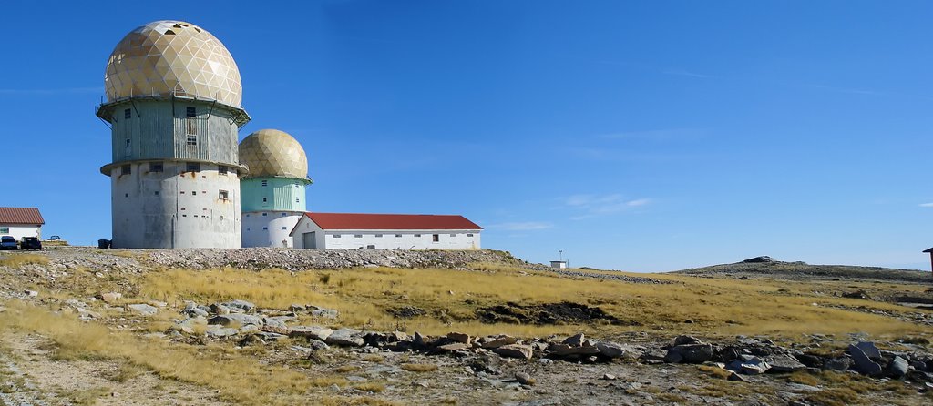 Torre - Serra da Estrela by Artur Mendes