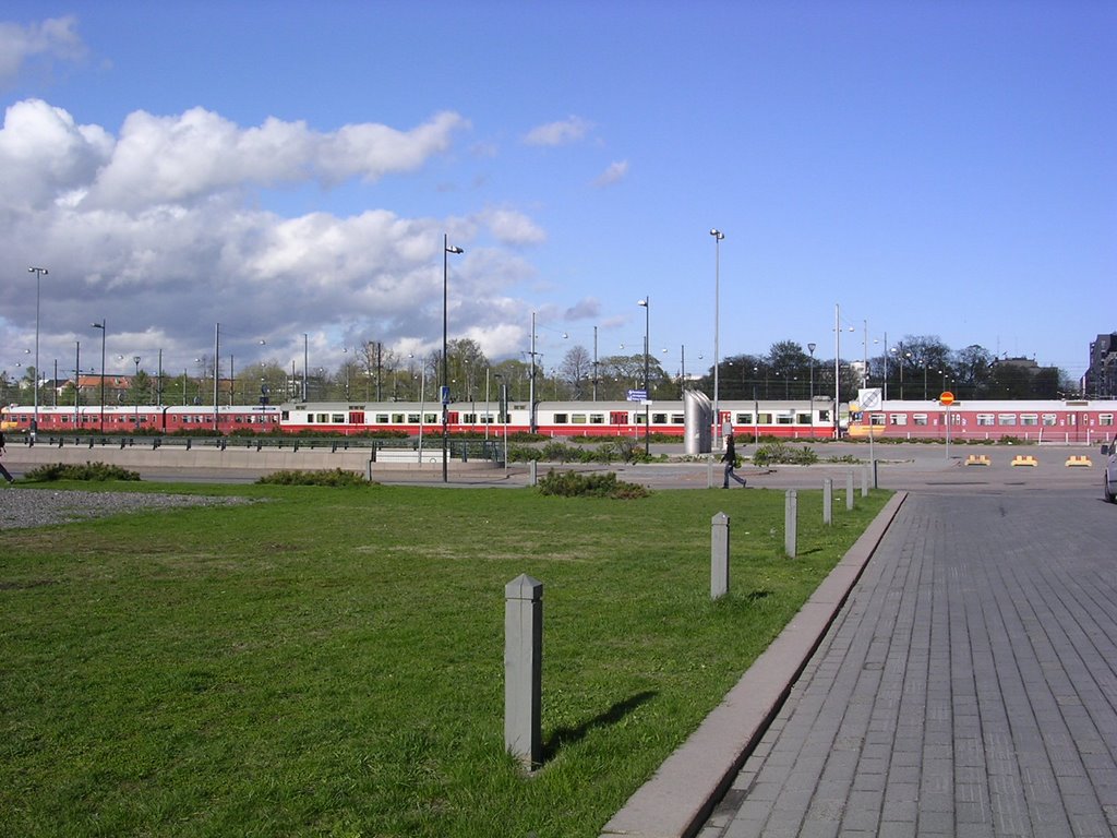 Helsinki, Railway by Aulo Aasmaa