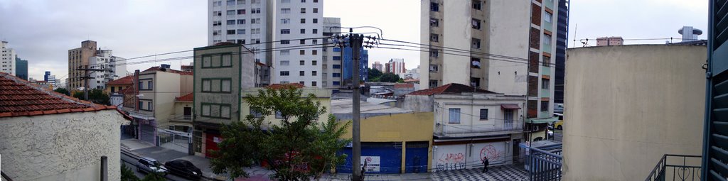 Rua dos pinheiros by camilo_saraiva