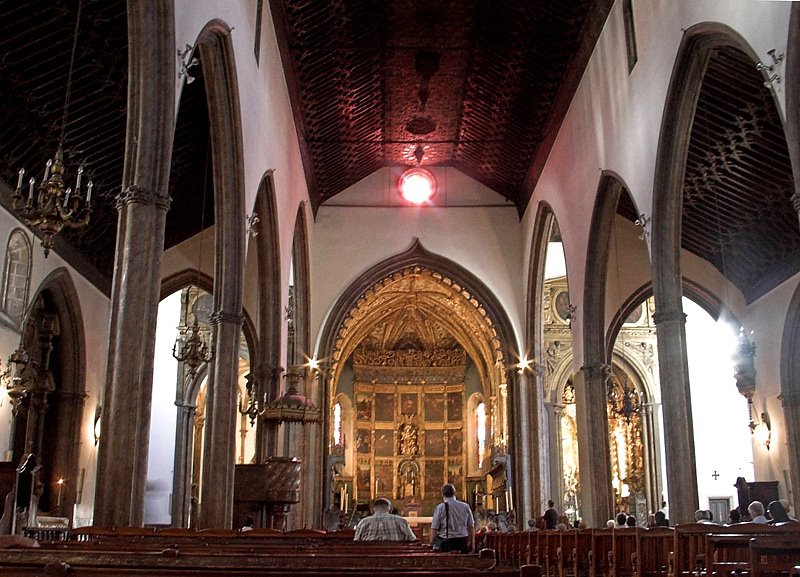 Funchal Cathedral by hawi-lamme