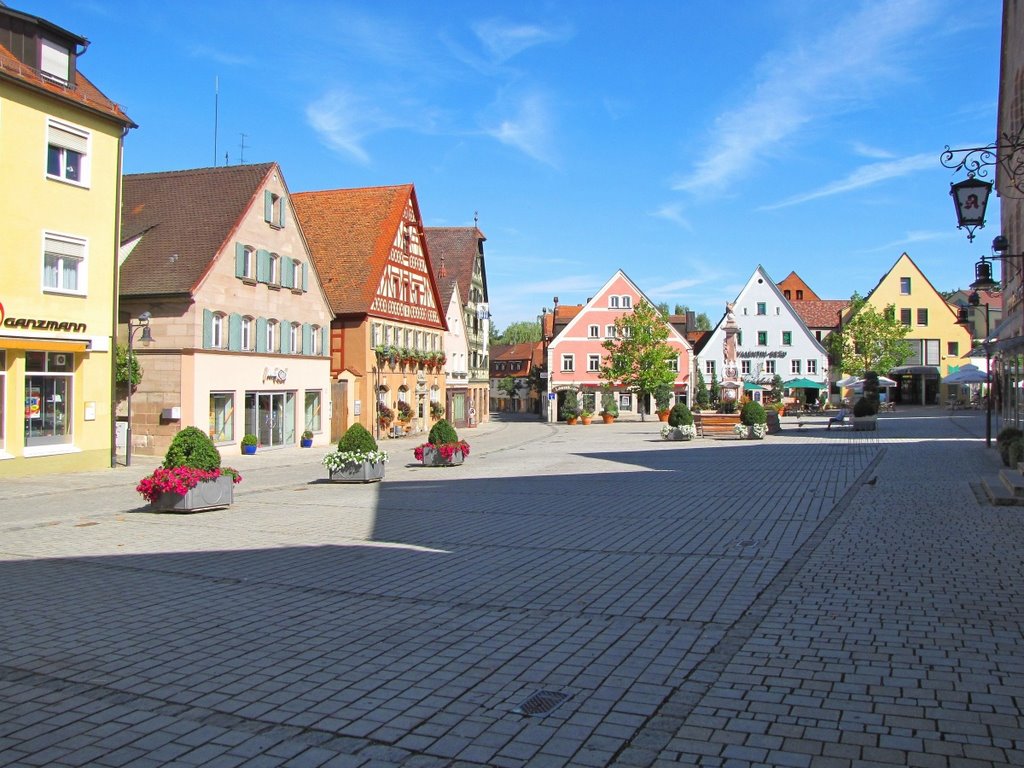 Roth - Marktplatz by Rudolf Henkel