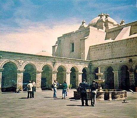 Arequipa-Cloister of the Jesus' Company Church by Daniela Brocca