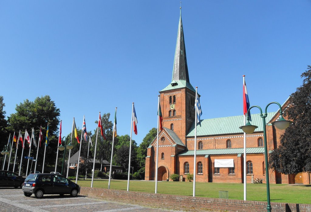 Kirche Bad Segeberg by Sjard Seliger