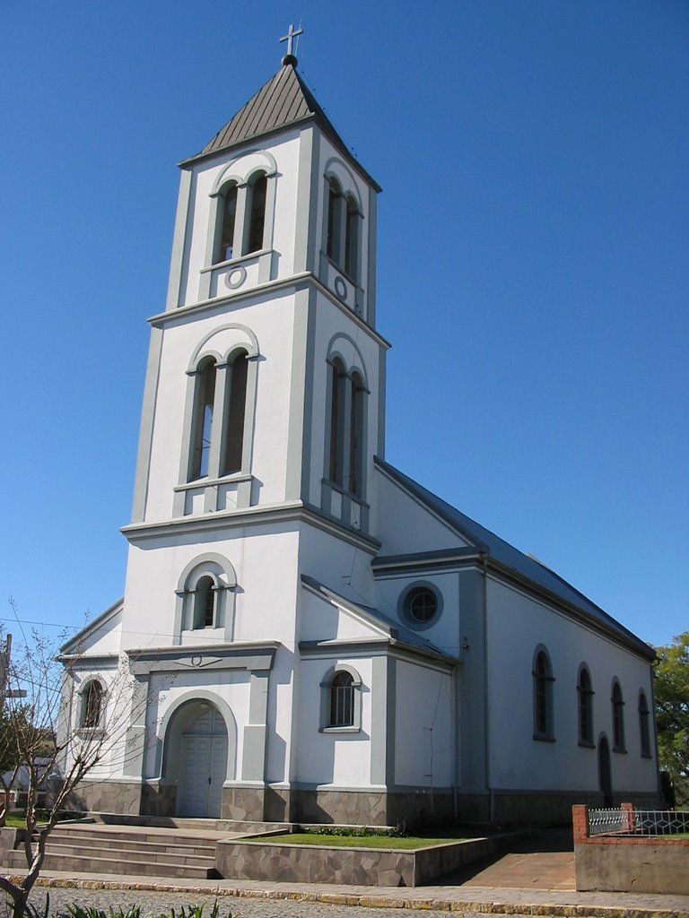 Santuário de Nossa Senhora de Czestochowa by jhenrique1