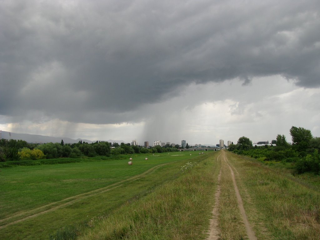 Kiša nad Zagrebom by NikolaZGB