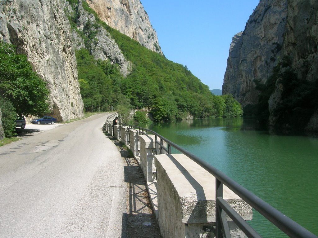 Passo del furlo by claudio de vido