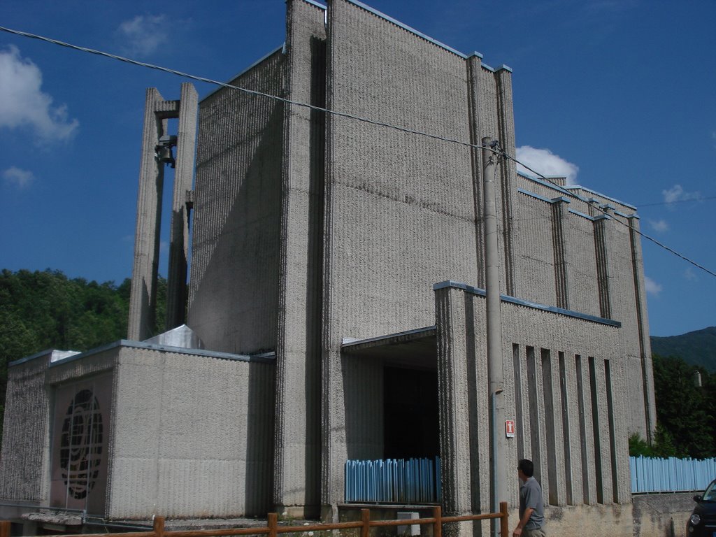 New church - Igreja moderna e asilo by roseantonelli