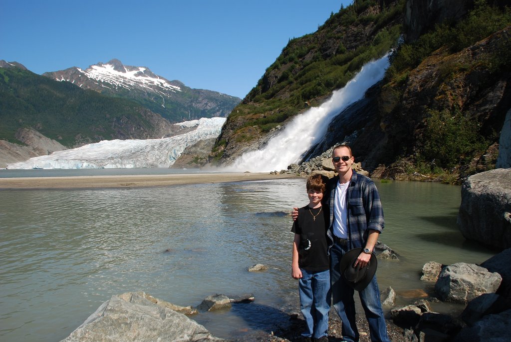 Hiking to Mendenhall Glacier by Sw33t_Fr3ak