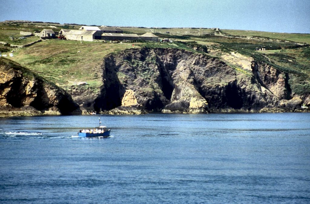 ST DAVID'S. St Justinian Bay by Roberto Tomei