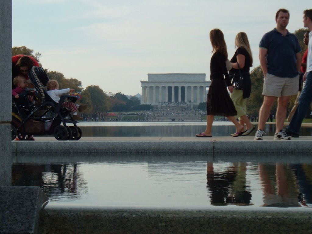 Reflections - Looking to Lincoln by Garth