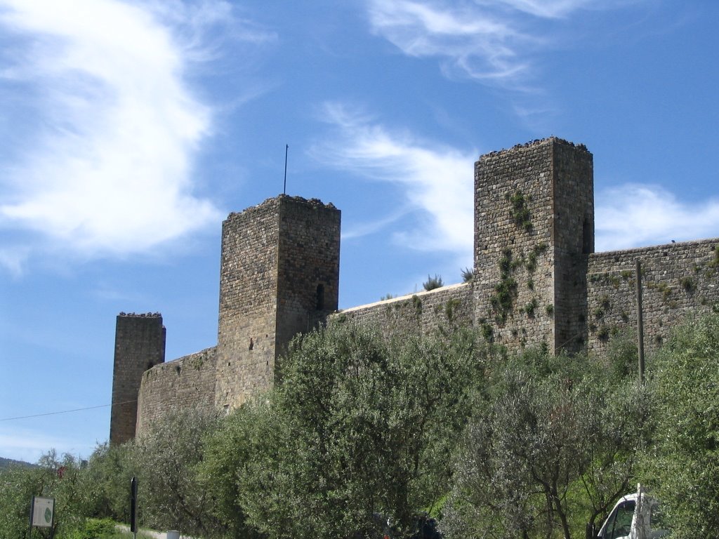 Monteriggioni, Province of Siena, Italy by stephinafrica