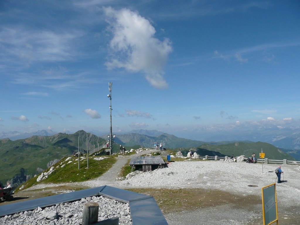 Weisshorn Mountain station in Summer by Knut Hierschel